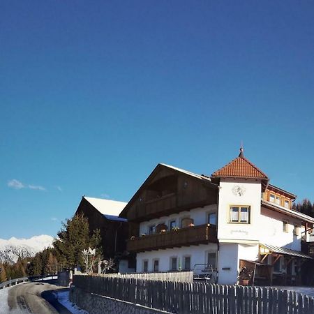 Bed and Breakfast Zimmer - Hinterwalderhof à Rio di Pusteria Extérieur photo