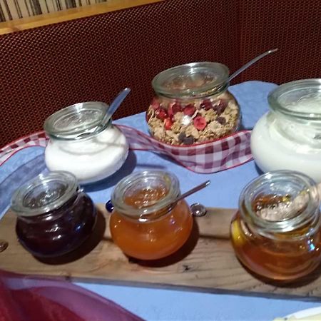 Bed and Breakfast Zimmer - Hinterwalderhof à Rio di Pusteria Extérieur photo